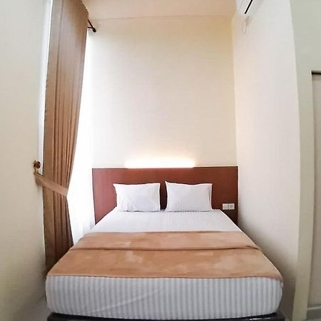Reddoorz Syariah Near Transmart Jambi 2 Hotel Palmerah Exterior foto
