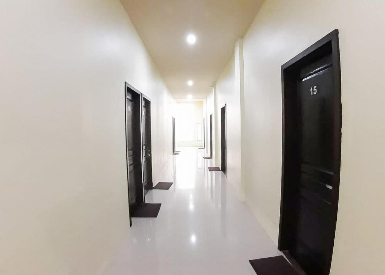 Reddoorz Syariah Near Transmart Jambi 2 Hotel Palmerah Exterior foto
