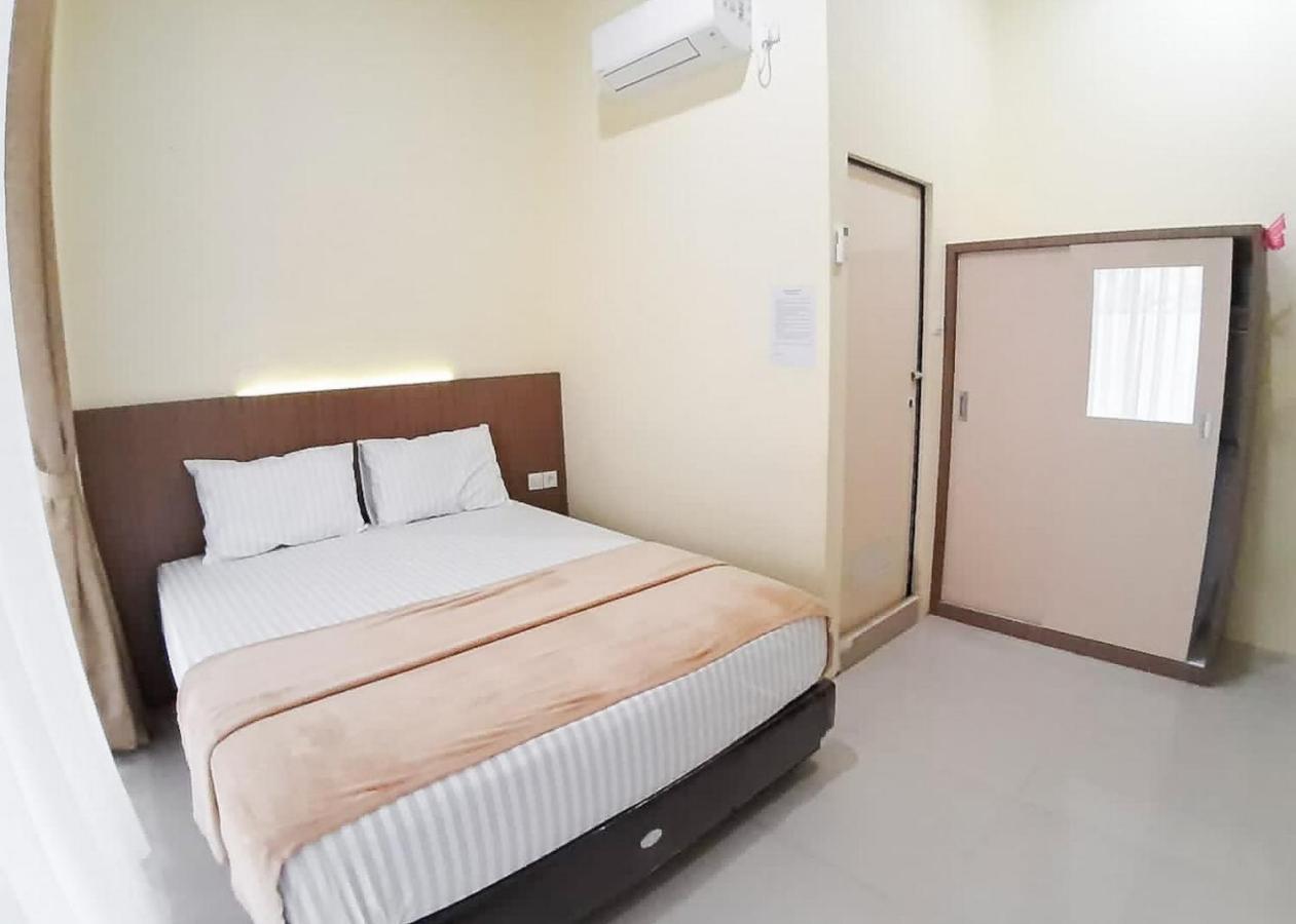 Reddoorz Syariah Near Transmart Jambi 2 Hotel Palmerah Exterior foto